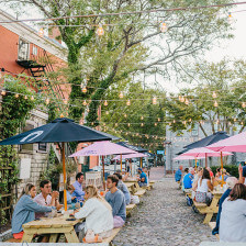 Outdoor dining in Nantucket, Massachusetts